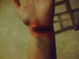 i made this out of halloween make up so chill