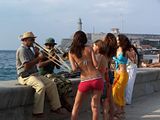 Küba kızları gundelik kiyafetleriyle! - Malecòn & Morro Kalesi