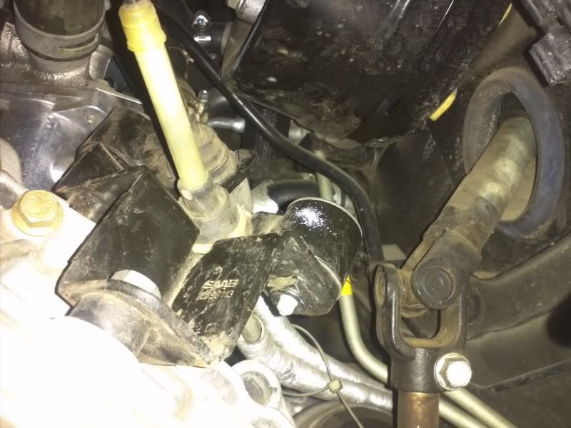 Drivetrain HOW TO Replace Shift Linkage Bracket Cobalt SS Network