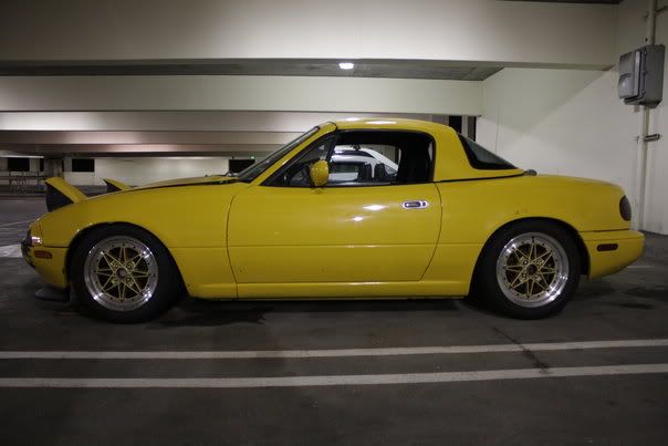 [Image: yellowmiata2.jpg]