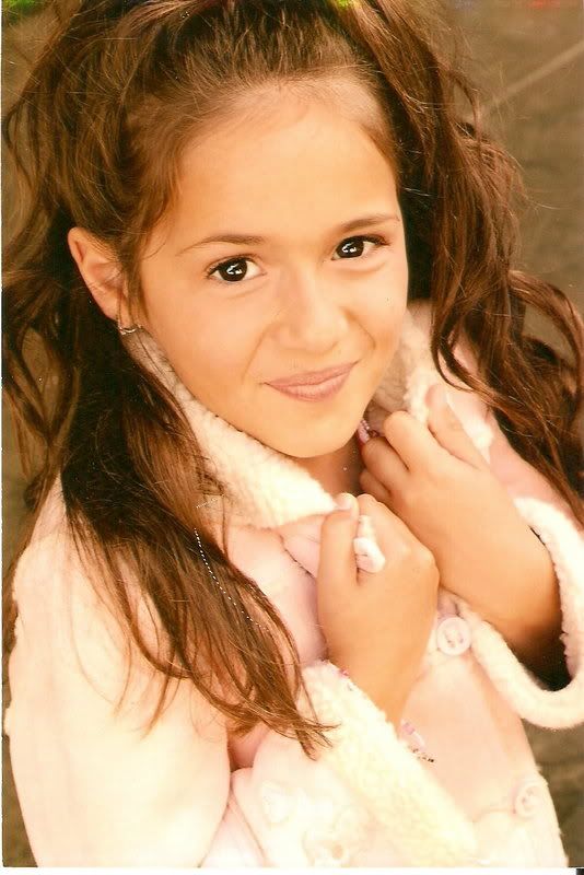 Ariana Guido I am 8 Years old and I am the second youngest of 9 childrenI