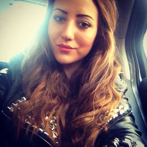 question de style, leather jacket, studs