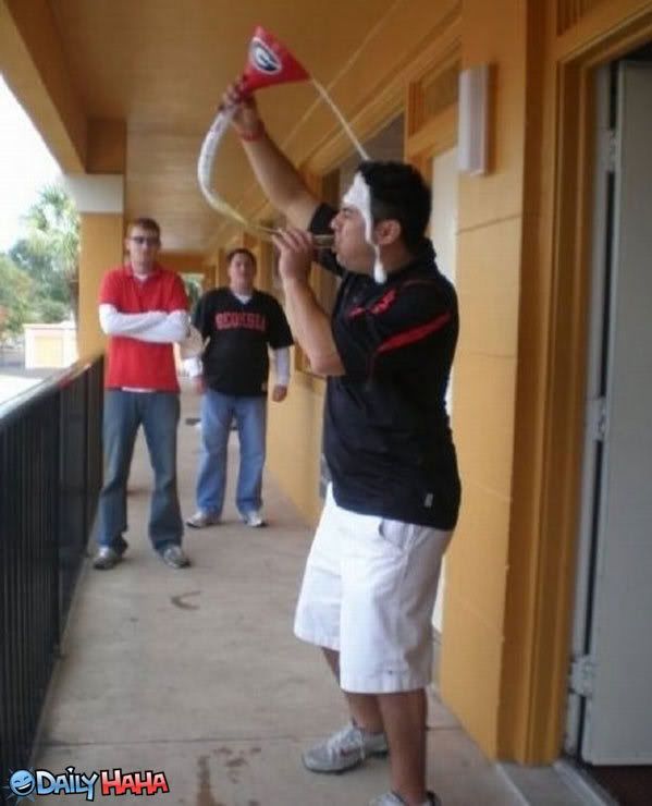 beer_bong_fail.jpg