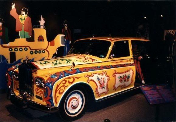 http://i128.photobucket.com/albums/p179/rwalters_photos/BeatlesRollsRoyce1.jpg