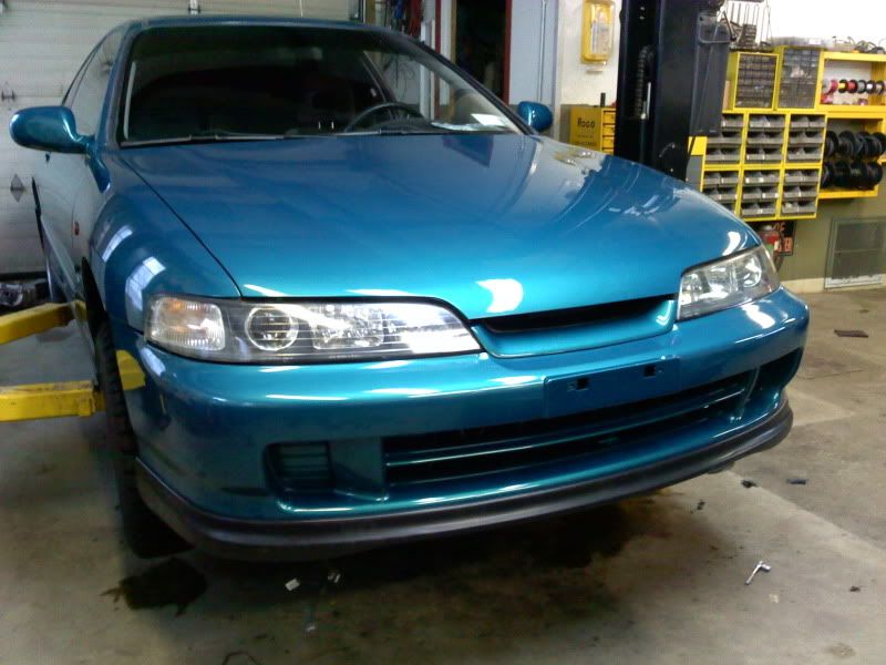 http://i128.photobucket.com/albums/p182/hondalover91crx/0115001527.jpg