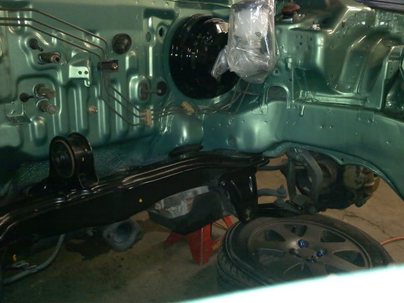 http://i128.photobucket.com/albums/p182/hondalover91crx/0123001733a.jpg