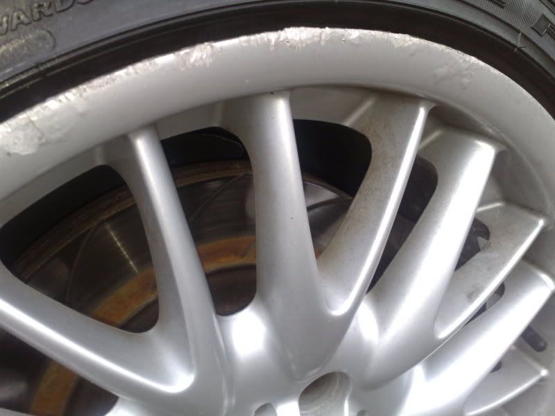 Why are my rotors rusting like this? E46 Fanatics Forum