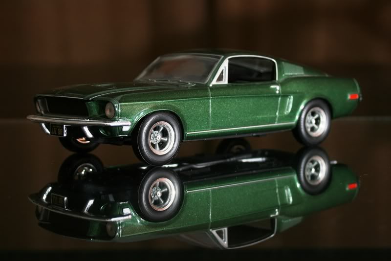 IMAGE: http://i128.photobucket.com/albums/p184/Not-4-you/modelpics2033.jpg