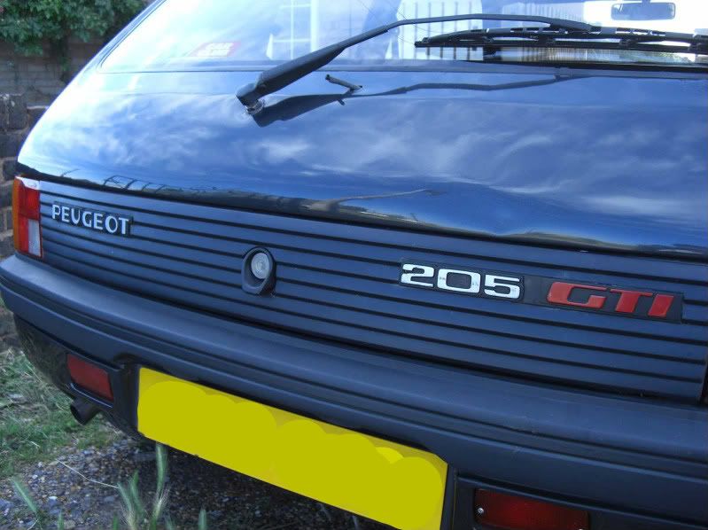 20110621---Rear-Badges-fitted-no-plate-tape.jpg