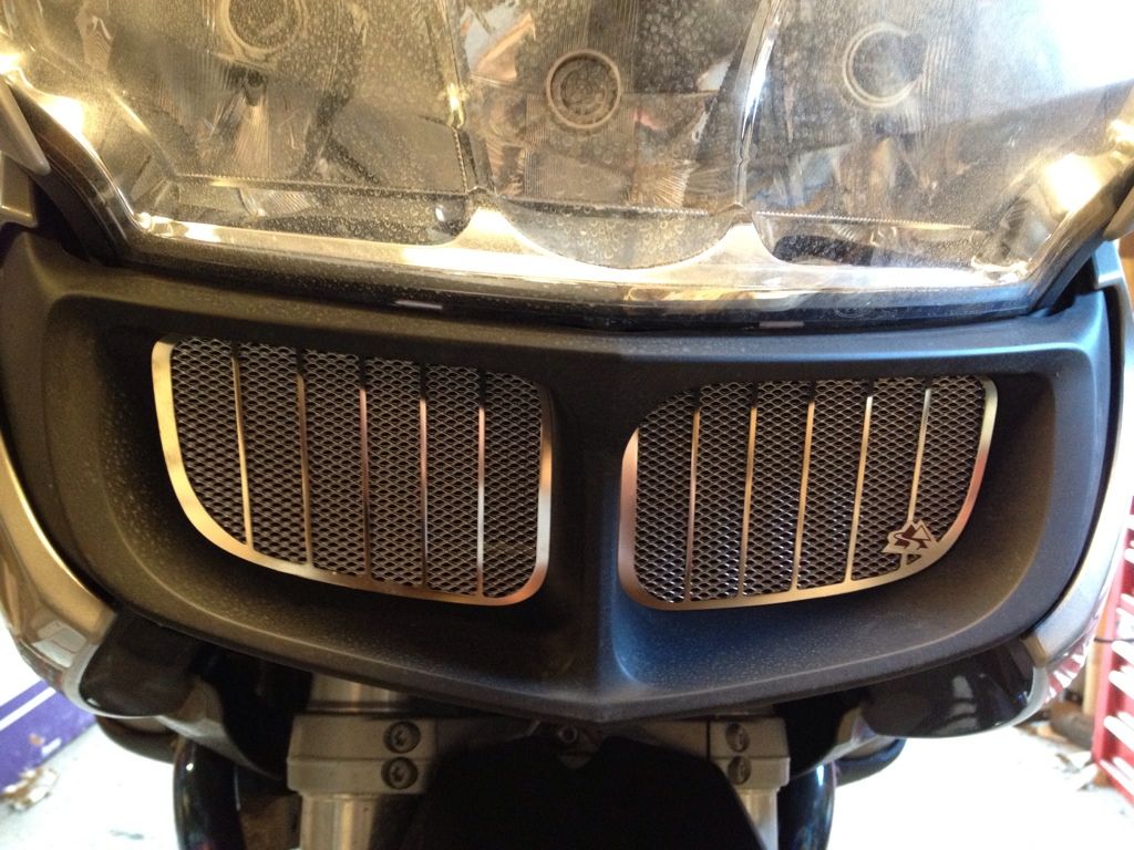 Bmw r1200rt oil cooler guard #4