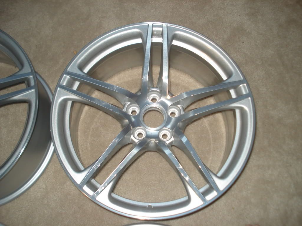 Vwvortex Com Fs Brand New 19 Quot X8 5 Quot Genuine Oem Audi R8