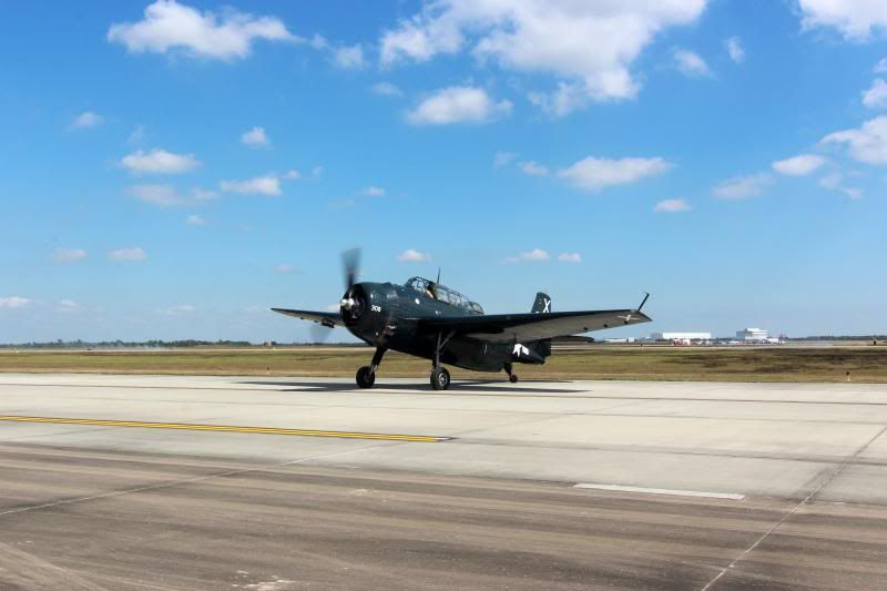 IMAGE: http://i128.photobucket.com/albums/p191/atexaschipper/Avenger1_zpsc5d249ea.jpg