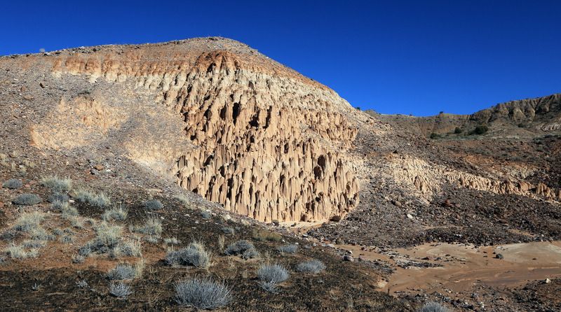 IMAGE: http://i128.photobucket.com/albums/p191/atexaschipper/CATHEDRAL%20GORGE%20FORMATION%201_zps03zdfy0x.jpg