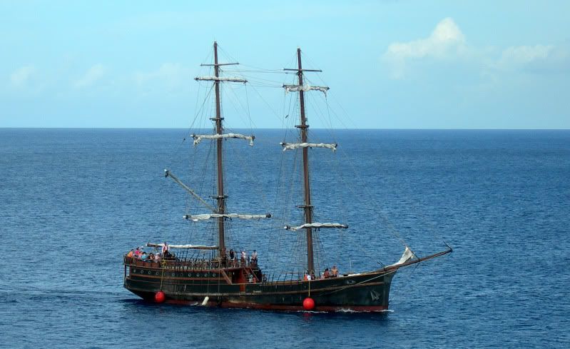 IMAGE: http://i128.photobucket.com/albums/p191/atexaschipper/DSCN1250a.jpg