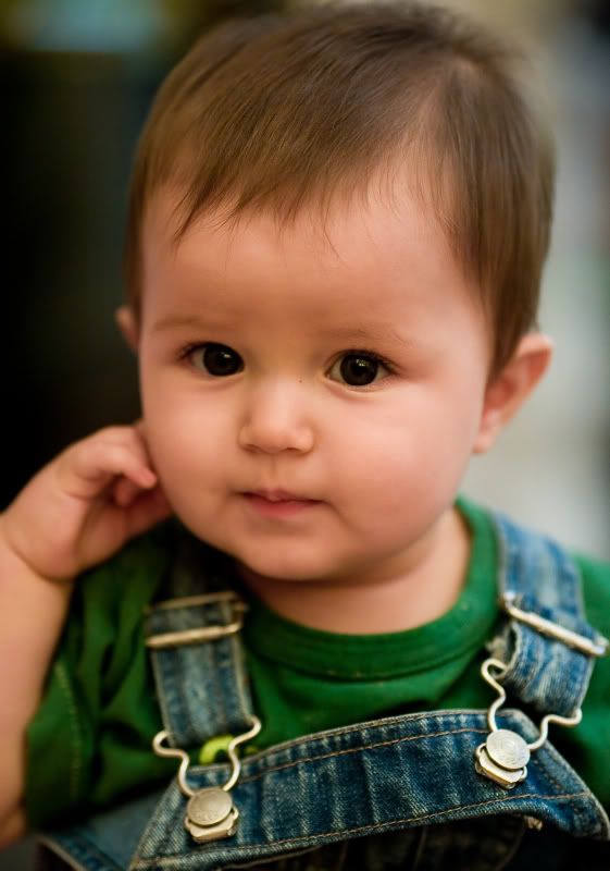 IMAGE: http://i128.photobucket.com/albums/p192/EcoRick/Ronnie-1.jpg