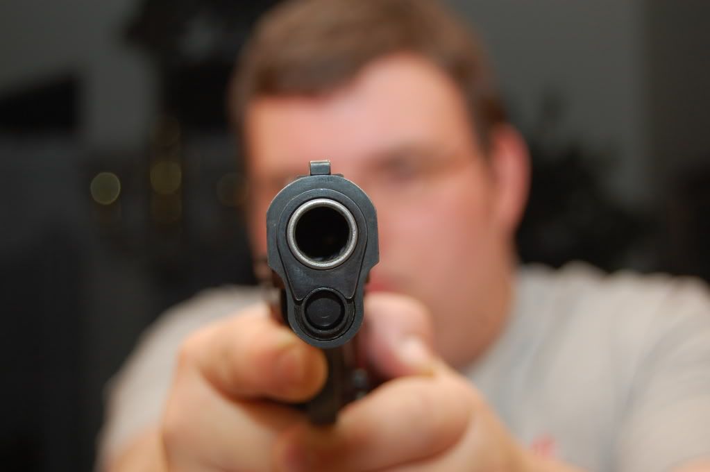 IMAGE: http://i128.photobucket.com/albums/p193/M715/Guns/DSC_0057.jpg