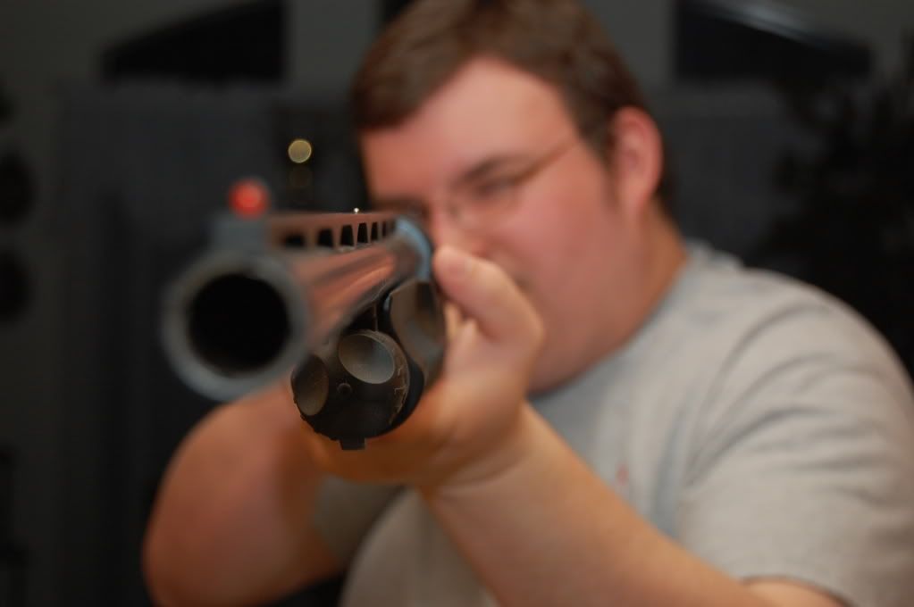 IMAGE: http://i128.photobucket.com/albums/p193/M715/Guns/DSC_0070.jpg