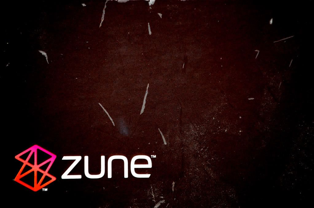 IMAGE: http://i128.photobucket.com/albums/p193/M715/Product%20Photography/DSC_0644.jpg