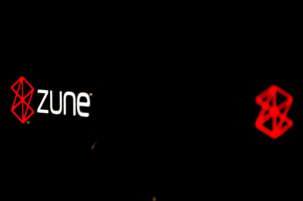 IMAGE: http://i128.photobucket.com/albums/p193/M715/Product%20Photography/DSC_0649.jpg