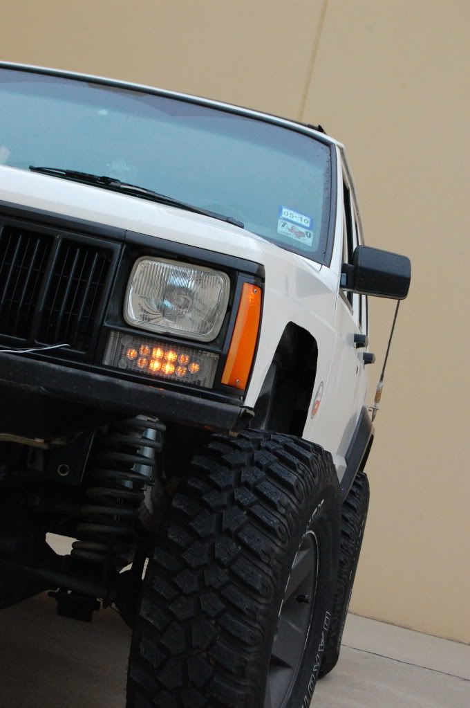 IMAGE: http://i128.photobucket.com/albums/p193/M715/Test%20Shoot/DSC_0963.jpg