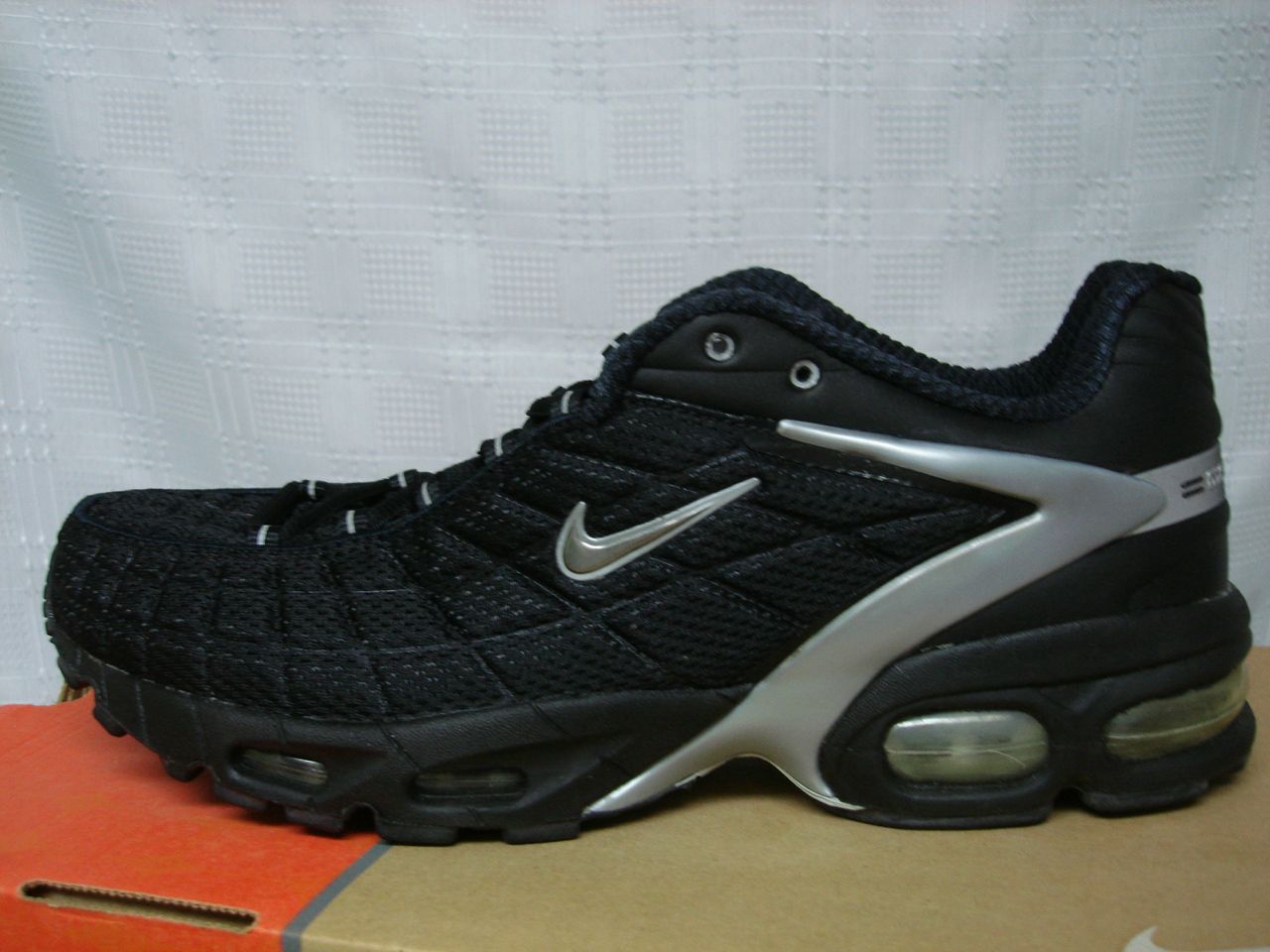 NIKE AIR MAX TAILWIND SZ 11 IV V B LOT 2 PAIRS VINTAGE PLUS TN TUNED X ...