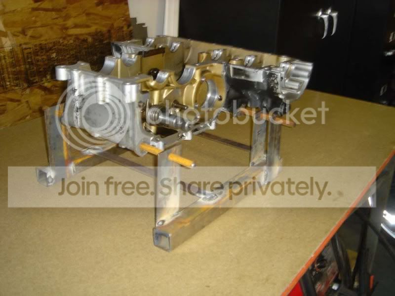 home made engine stand for building and painting | DO THE TON
