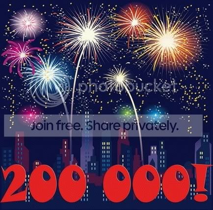 200000cityfireworks.jpg